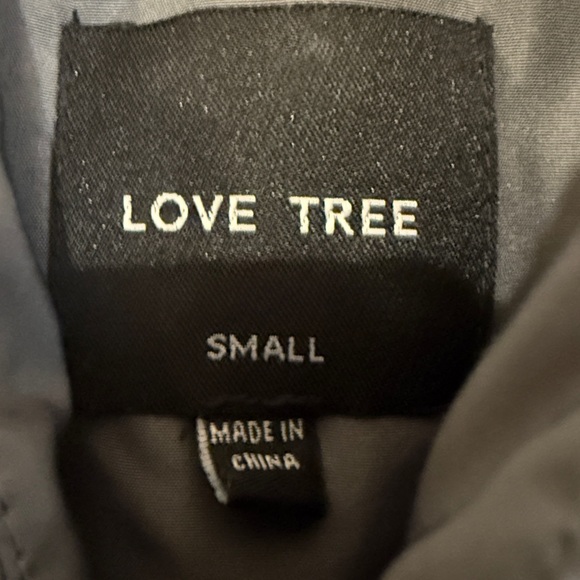 Love Tree Black Puffer Vest Size S - Picture 2 of 7